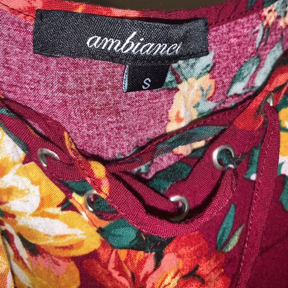 Ambiance Floral Romper - Picture 5 of 6